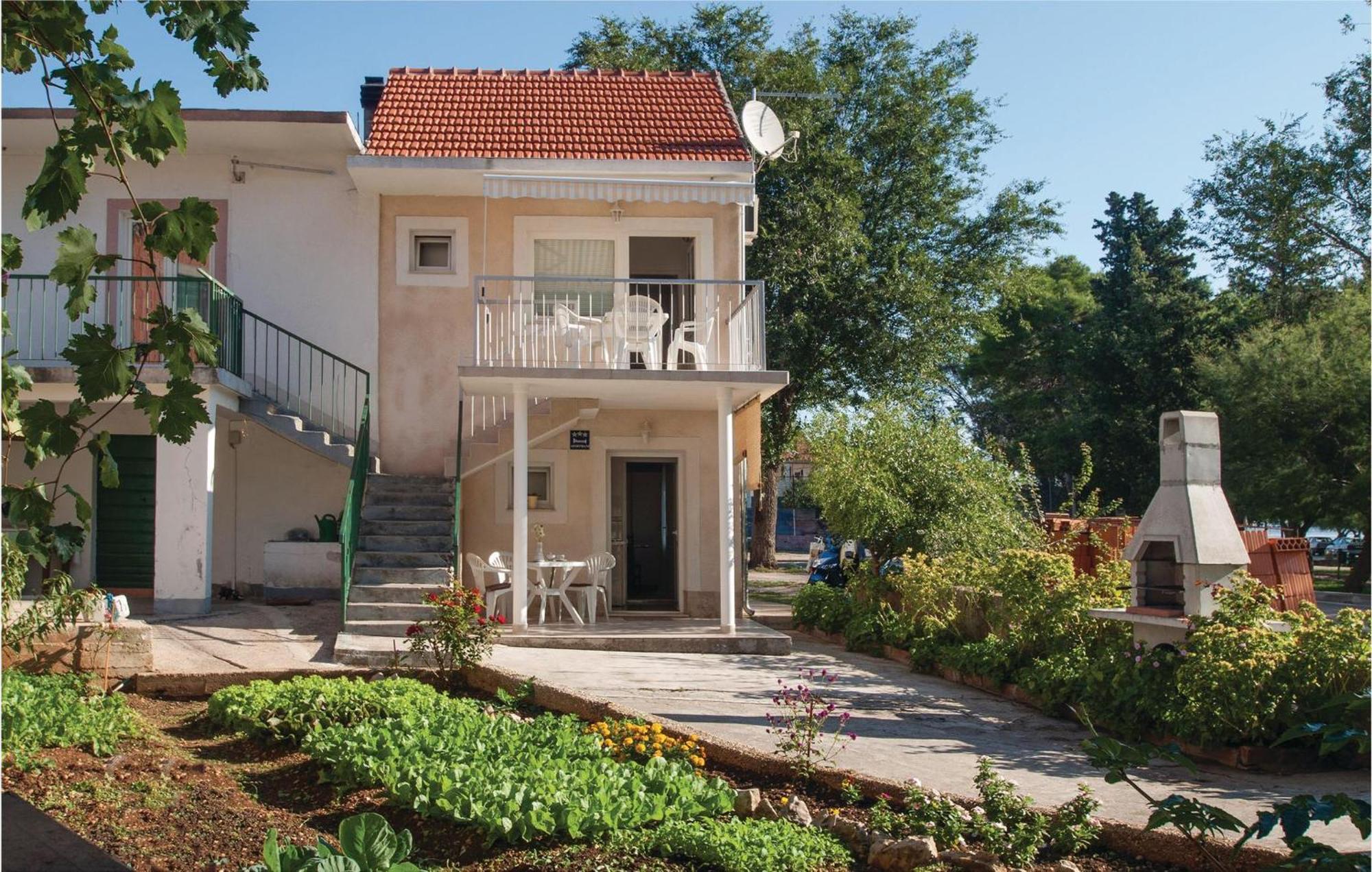 Nice Apartment In Raslina With House Sea View Экстерьер фото